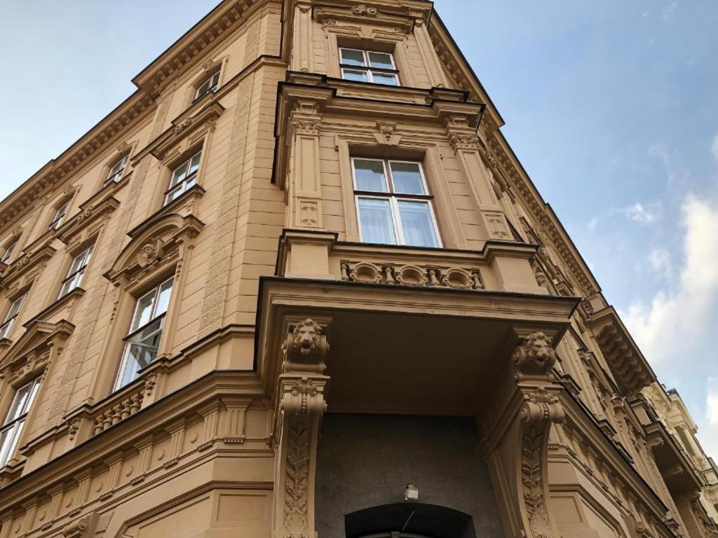 Apatrhostel Brno เบอร์โน ภายนอก รูปภาพ